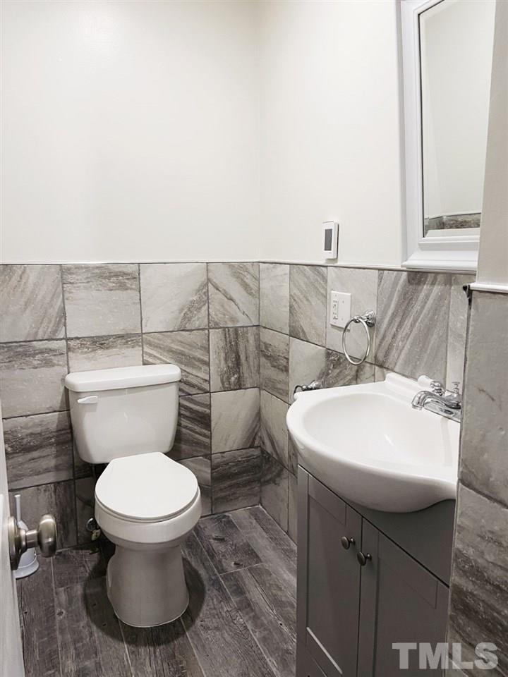 7405 Leesville Road Raleigh, NC 27613 - Photo 9 of 20