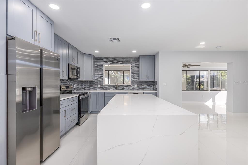 924 Red Fox Road Altamonte Springs, FL 32714 - Photo 6 of 39 Gallery Image 6