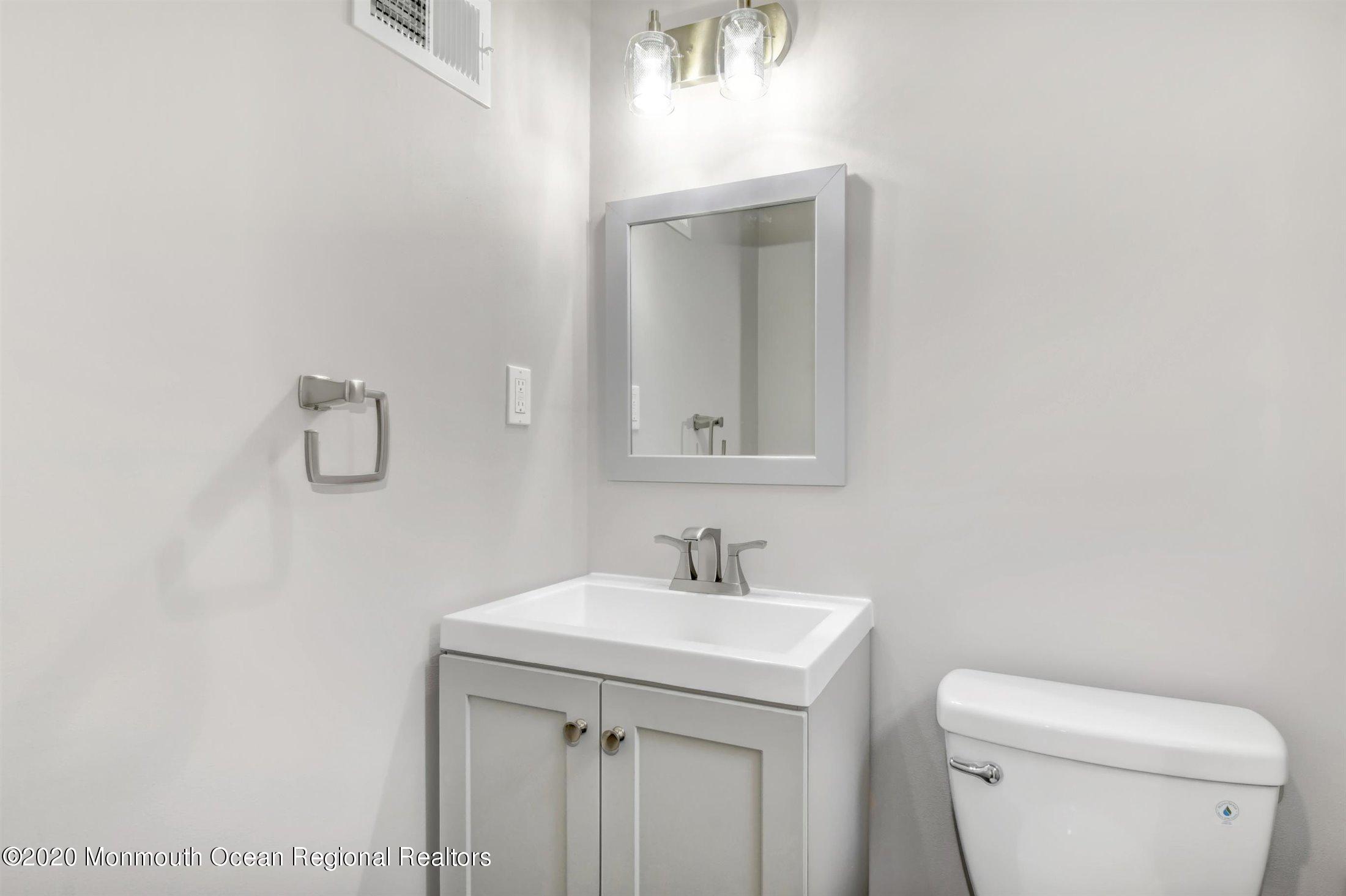 1 Nantucket Court Howell, NJ 07731 - Photo 23 of 29 25-Half Bath