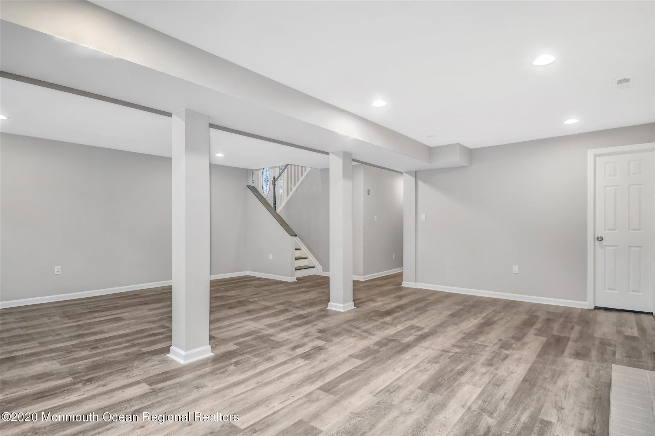 1 Nantucket Court Howell, NJ 07731 - Photo 27 of 29 24-Family Room