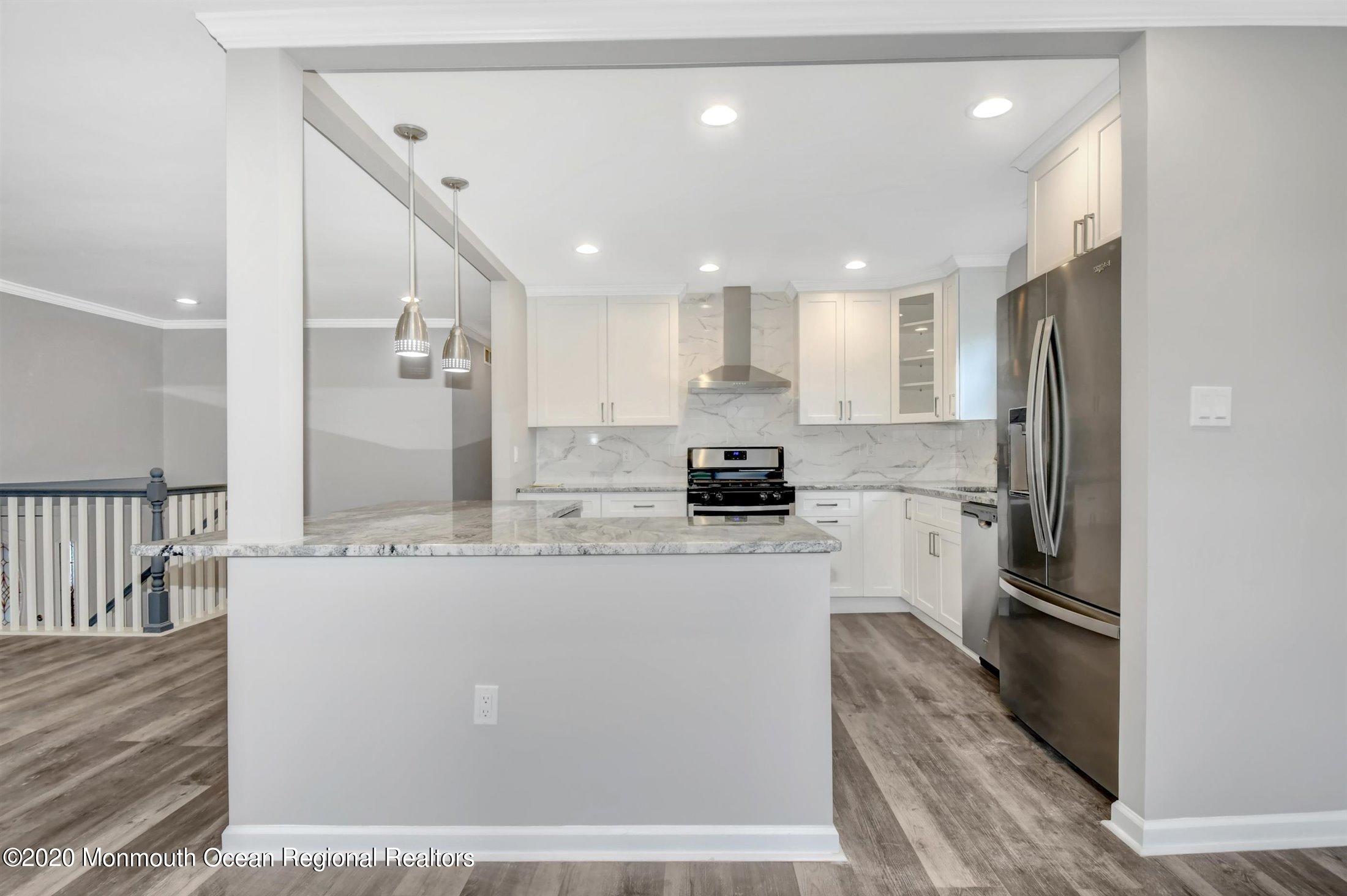 1 Nantucket Court Howell, NJ 07731 - Photo 10 of 29 11-Kitchen