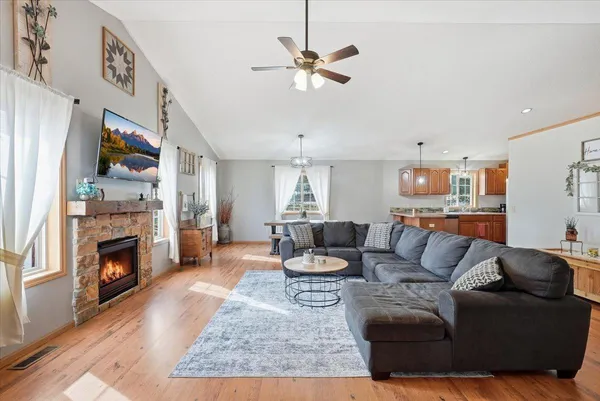 $260,000 | S1171 Highland Springs, Spring Valley, WI 54767