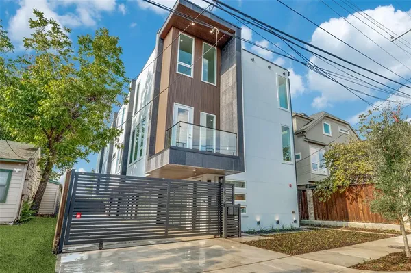 $3,895 | 3523 Miles Street, Unit 102, Dallas, TX 75209