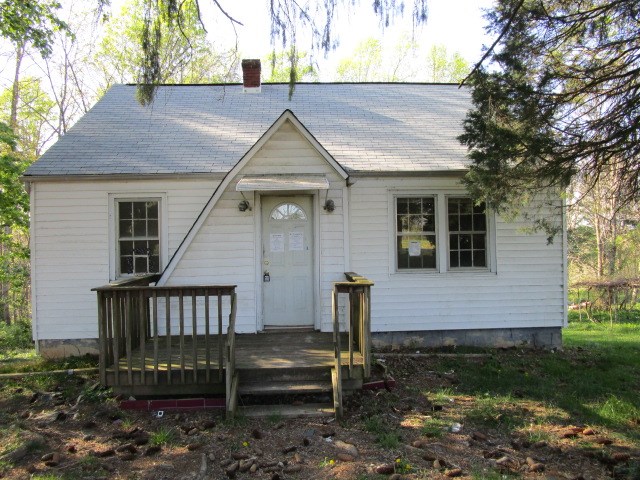 1496 Indian Ridge Road Stuarts Draft, VA 24477 - Photo 1 of 11 Gallery Image 1