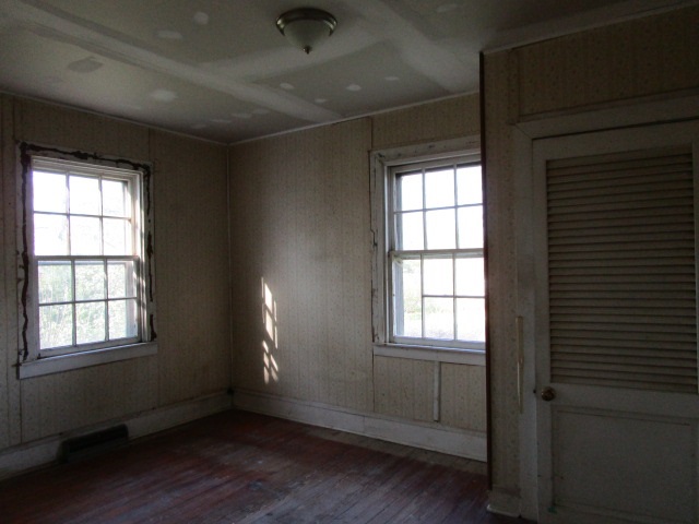1496 Indian Ridge Road Stuarts Draft, VA 24477 - Photo 2 of 11 Gallery Image 2