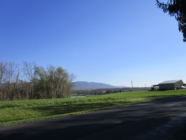 1496 Indian Ridge Road Stuarts Draft, VA 24477 - Photo 10 of 11 Gallery Image 10