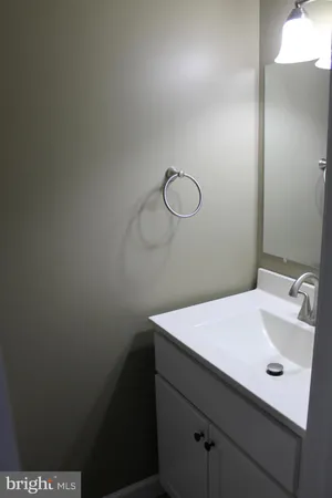 $2,150 | 2620 Mountain Lane, Allentown, PA 18103