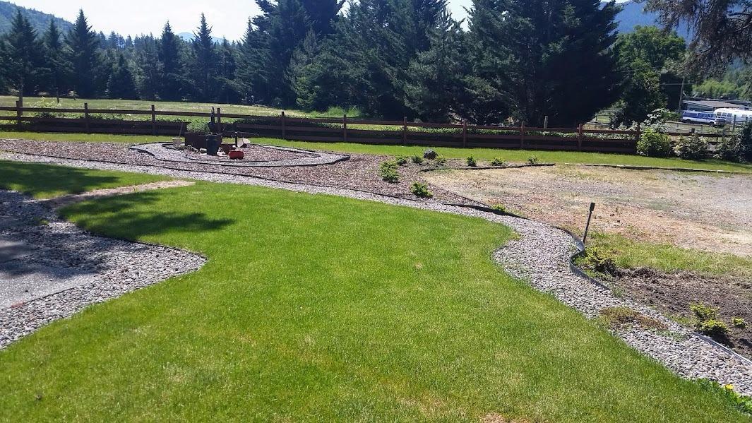 8906 North Applegate Road Grants Pass, OR 97527 - Photo 3 of 33 Additional Photo