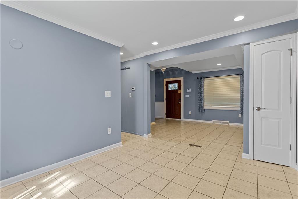 2811 Beaver Road Ambridge, PA 15003 - Photo 3 of 22 Gallery Image 3