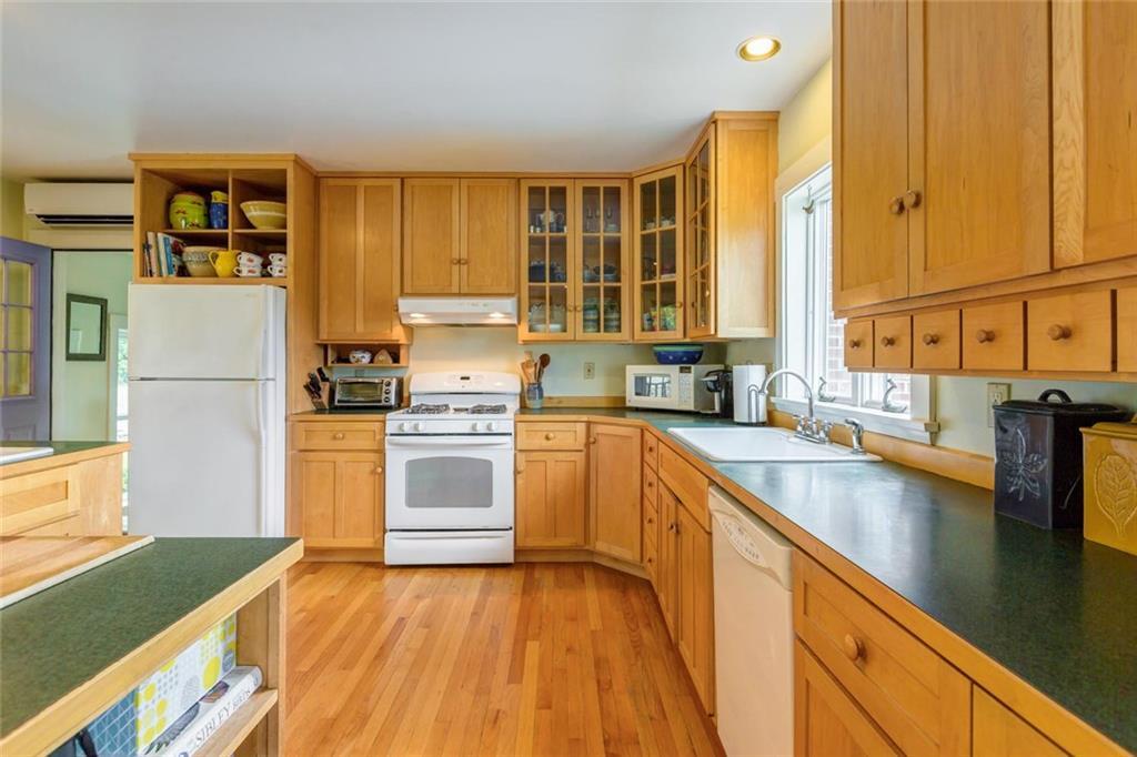 720 Oak Hill Road Standish, ME 04085 - Photo 5 of 31 Photo