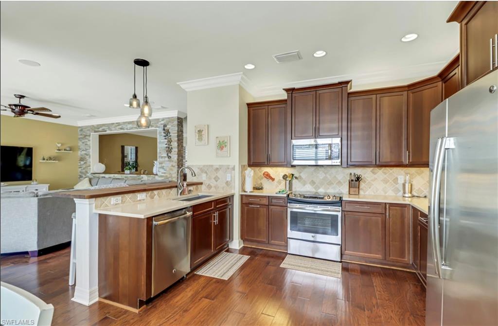 3402 Tigris Lane Naples, FL 34119 - Photo 6 of 41