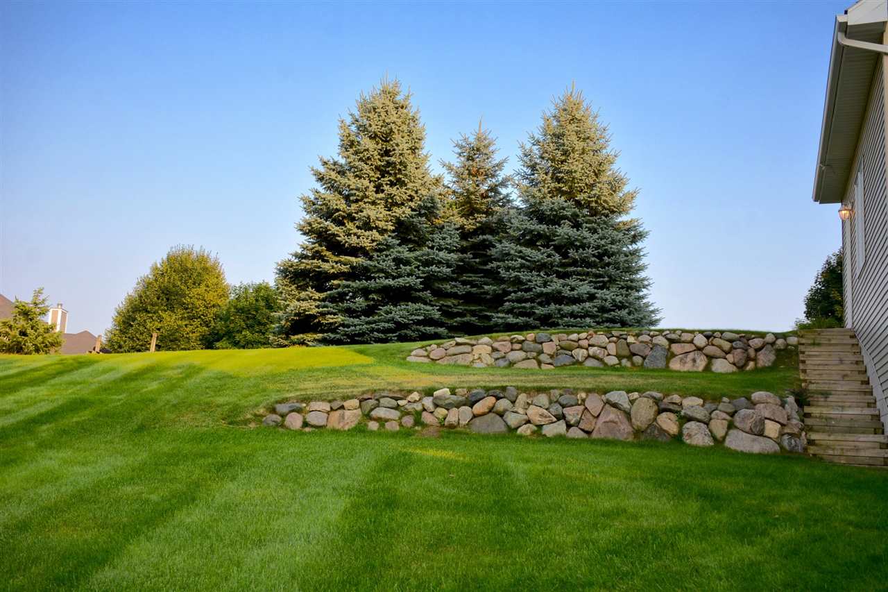 2829 Ridge Trail Drive Traverse City, MI 49684 - Photo 26 of 44 1851412-26.JPG