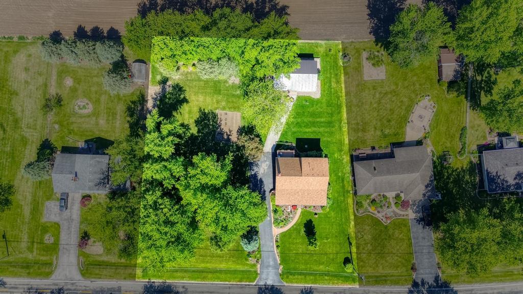 1570 South Sandbar Road Kankakee, IL 60901 - Photo 2 of 45