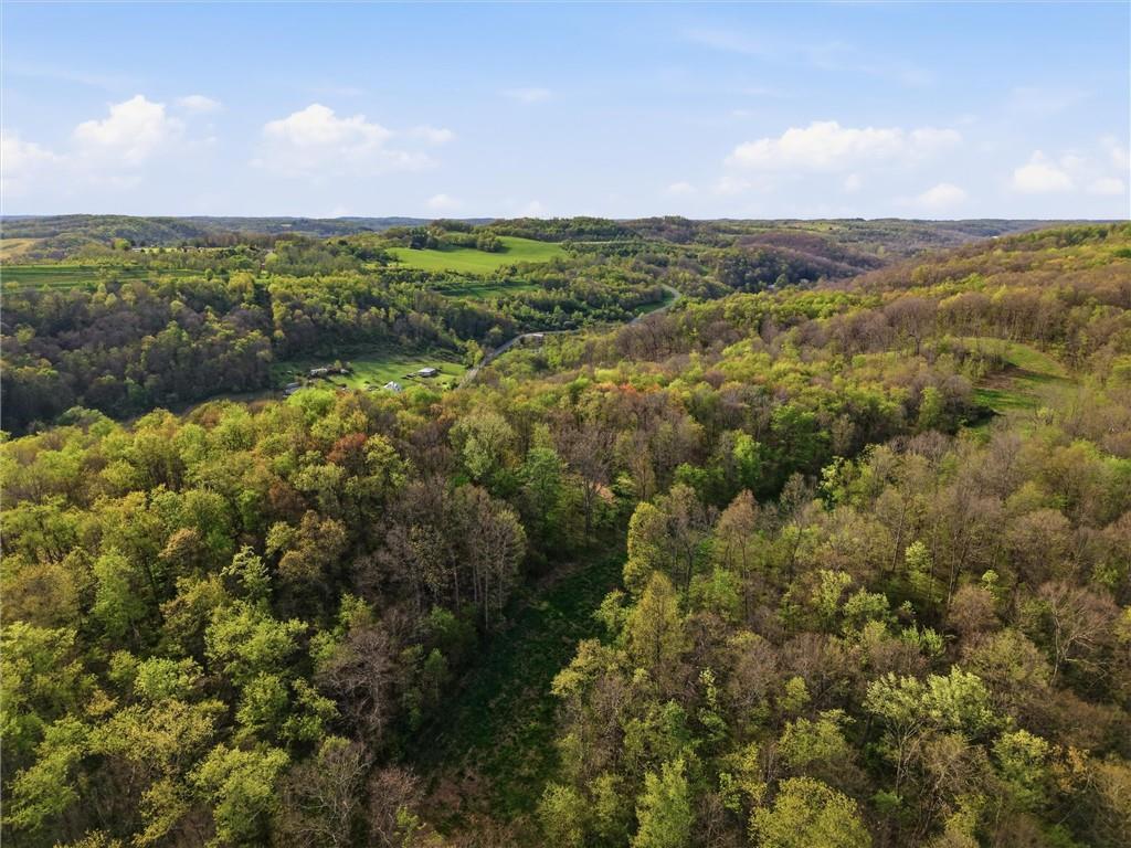 0 Lardintown Road Tarentum, PA 15084 - Photo 7 of 11 a view of a city