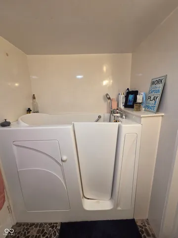 $155,000 | 505 Indiana Street, Rockville, IN 47872