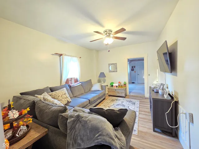 $155,000 | 505 Indiana Street, Rockville, IN 47872