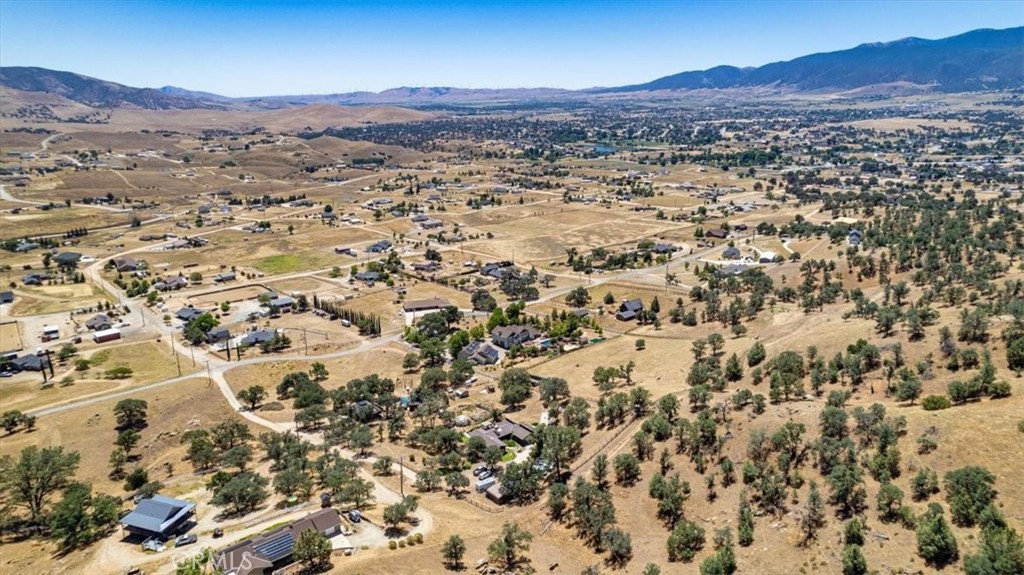 24087 Clover Spring Road Tehachapi, CA 93561 - Photo 73 of 73