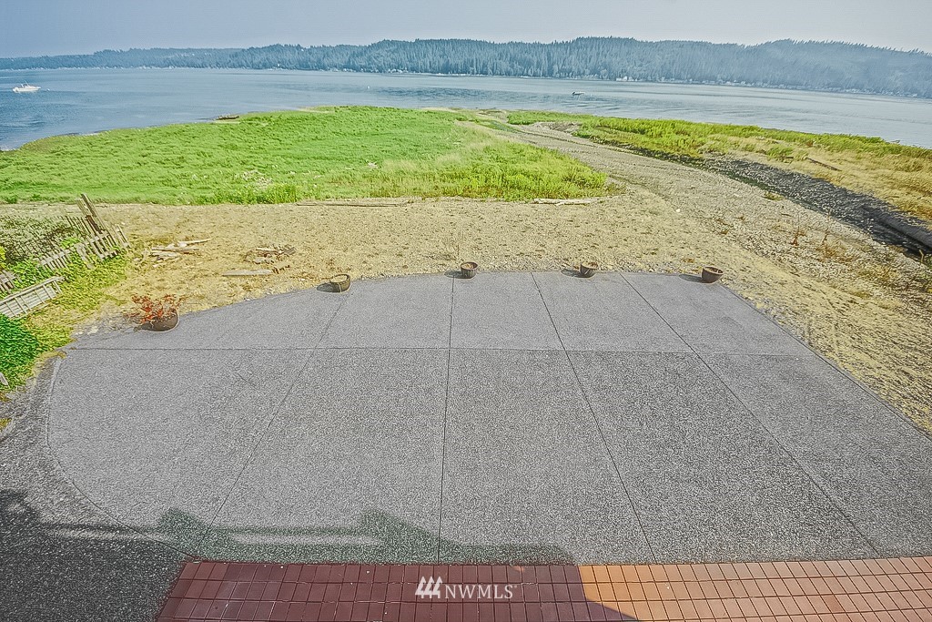 9351 Northeast North Shore Road Belfair, WA 98528 - Photo 9 of 25 Gallery Image 9