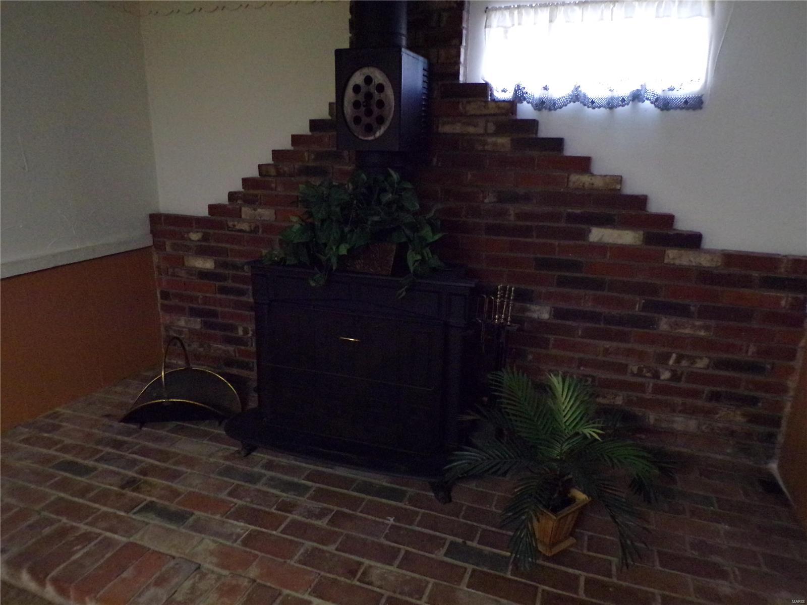 1080 Mullanphy Road Florissant, MO 63031 - Photo 15 of 23 Gallery Image 15