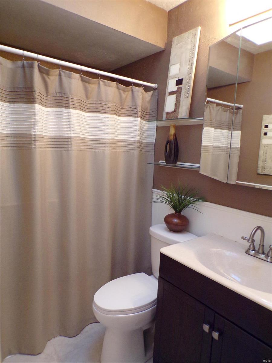 1080 Mullanphy Road Florissant, MO 63031 - Photo 7 of 23 Gallery Image 7