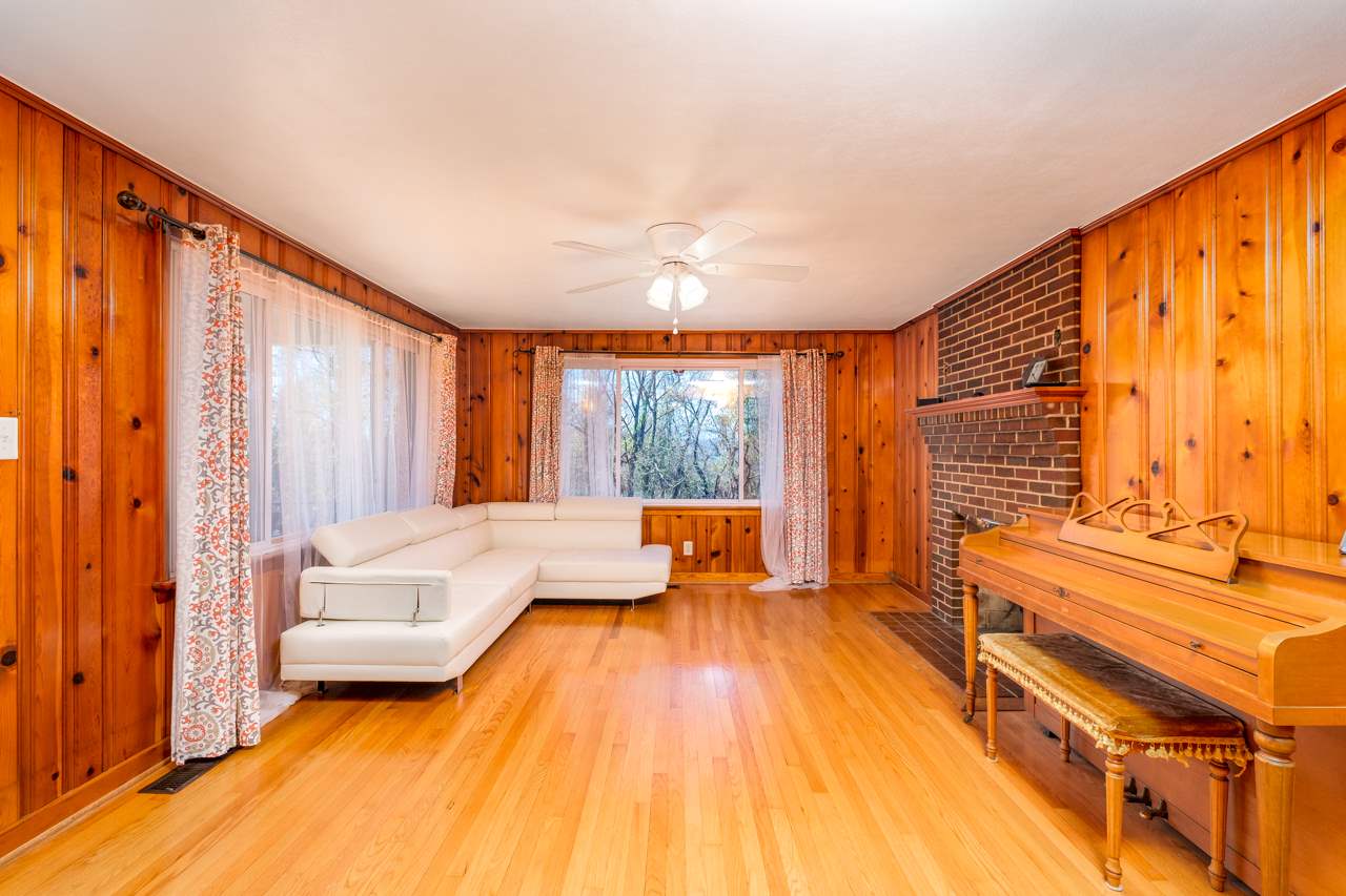 401 Amherst Road Staunton, VA 24401 - Photo 2 of 37 Gallery Image 2