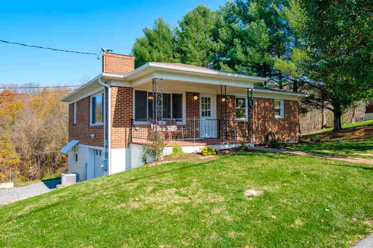 401 Amherst Road Staunton, VA 24401 - Photo 23 of 37 Gallery Image 23