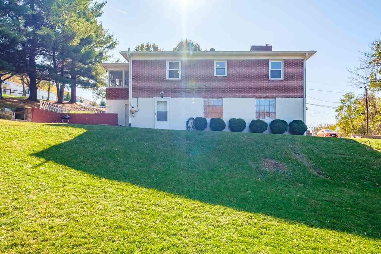 401 Amherst Road Staunton, VA 24401 - Photo 32 of 37 Gallery Image 32