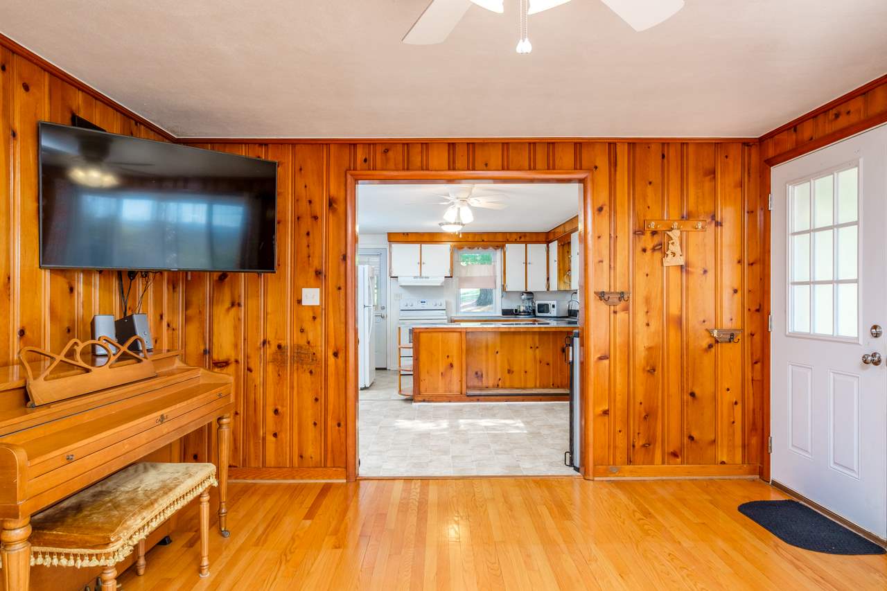 401 Amherst Road Staunton, VA 24401 - Photo 8 of 37 Gallery Image 8