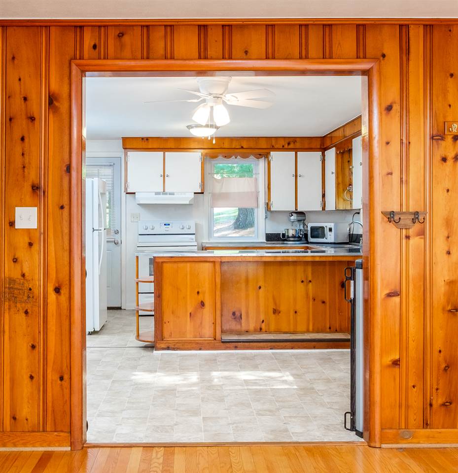 401 Amherst Road Staunton, VA 24401 - Photo 9 of 37 Gallery Image 9