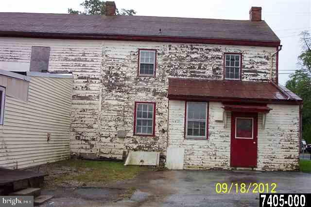 2810 Centennial Road Hanover, PA 17331 - Photo 3 of 18