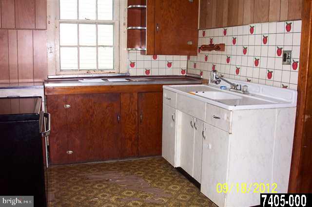 2810 Centennial Road Hanover, PA 17331 - Photo 10 of 18