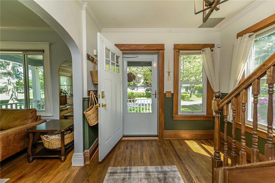 107 Parkside Avenue Rochester, NY 14609 - Photo 7 of 37