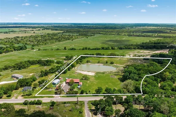$379,900 | 654 Farm To Market Road 147, Marlin, TX 76661
