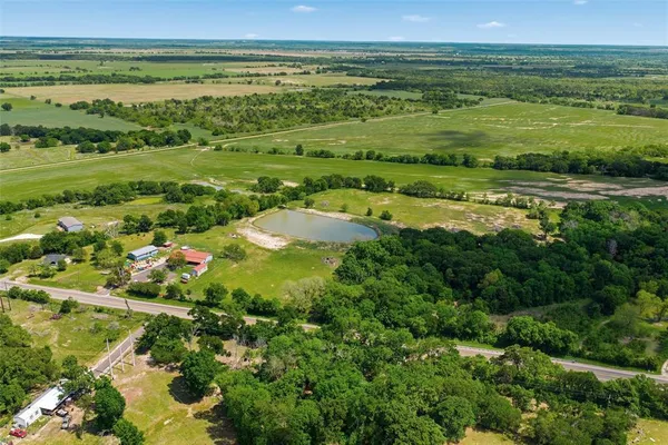 $379,900 | 654 Farm To Market Road 147, Marlin, TX 76661