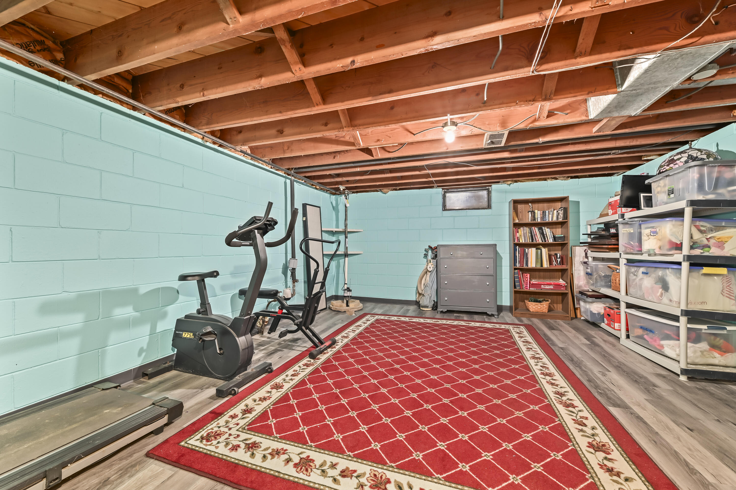 5764 Bridge Road Cedarburg, WI 53012 - Photo 20 of 31 LL Updated Flooring