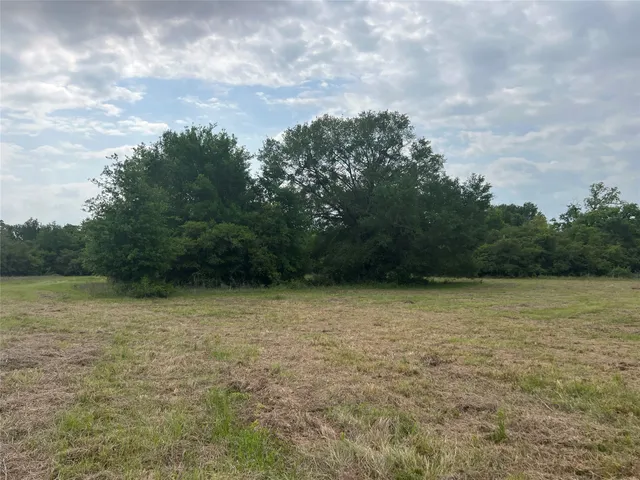 $289,000 | 124 County Road 124, Iola, TX 77861
