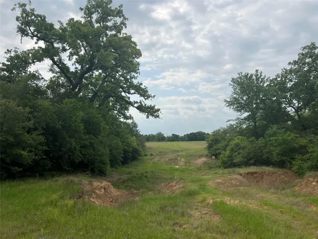 $289,000 | 124 County Road 124, Iola, TX 77861