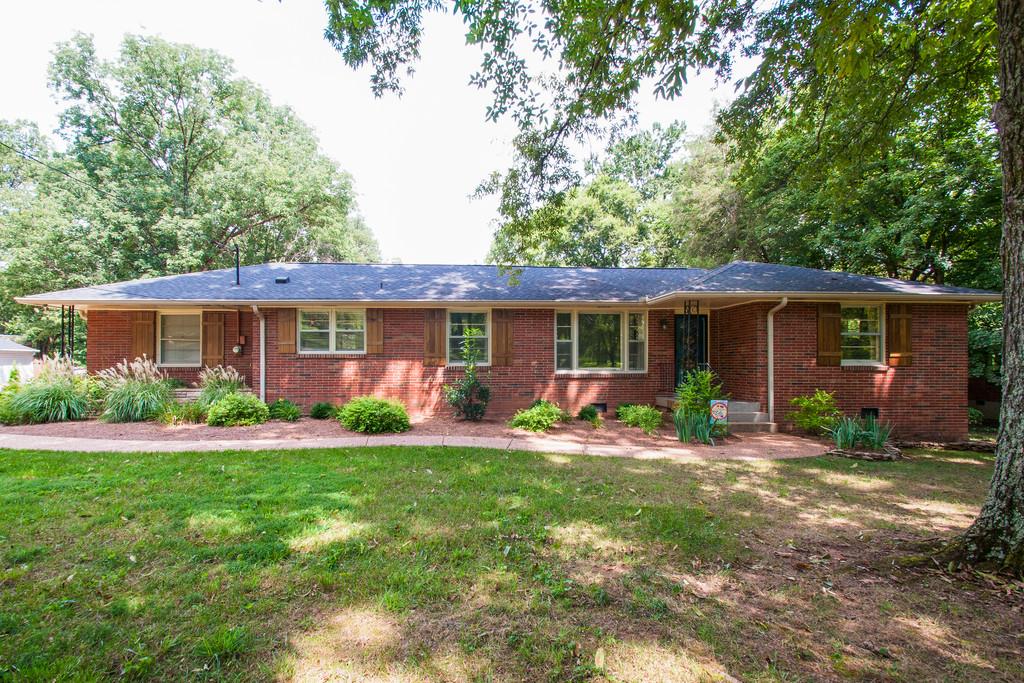 630 Davidson Road Nashville, TN 37205 - Photo 1 of 20 Welcome to 630 Davidson Road!