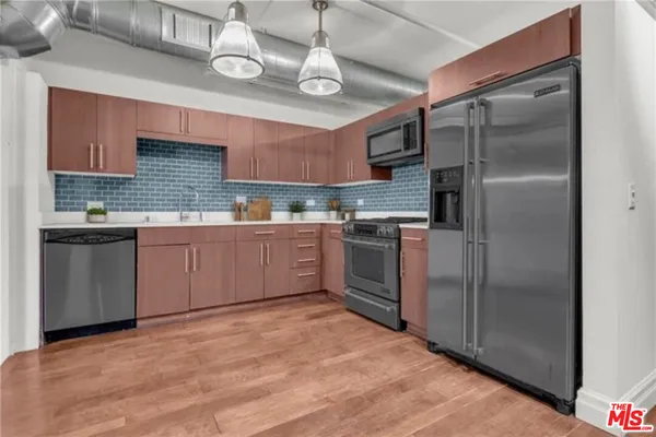$5,500 | 510 South Hewitt Street, Unit 102, Los Angeles, CA 90013