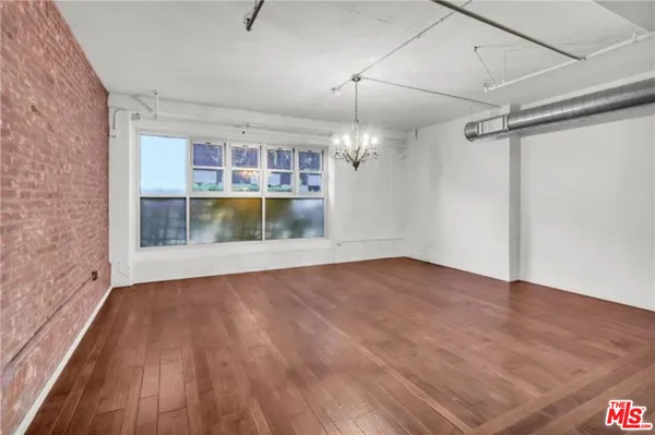 $5,500 | 510 South Hewitt Street, Unit 102, Los Angeles, CA 90013