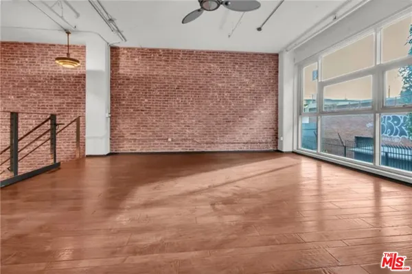 $5,500 | 510 South Hewitt Street, Unit 102, Los Angeles, CA 90013
