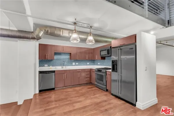 $5,500 | 510 South Hewitt Street, Unit 102, Los Angeles, CA 90013