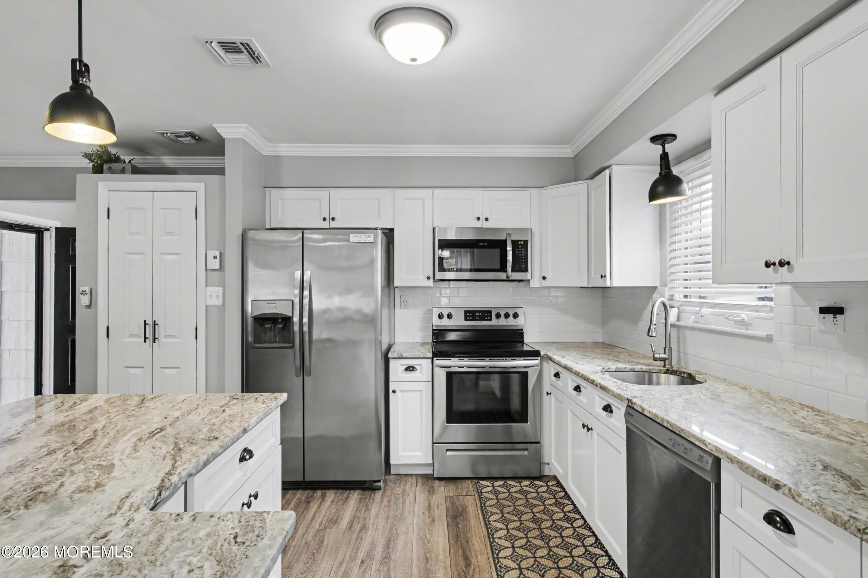 6 Bryant Road, Unit 6 Brick, NJ 08724 - Photo 10 of 30 36BryantRd6