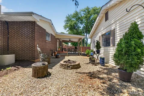 $435,000 | 1339 Virginia Drive, Ellisville, MO 63011
