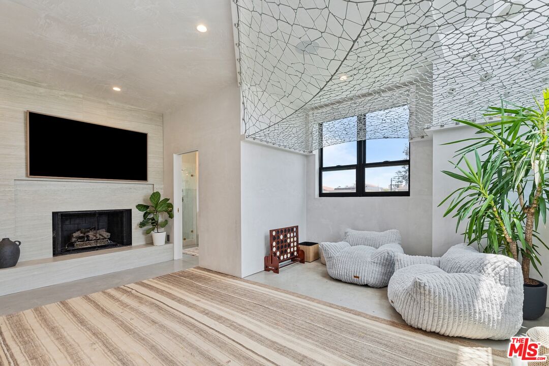15 Reef Street Marina del Rey, CA 90292 - Photo 24 of 52