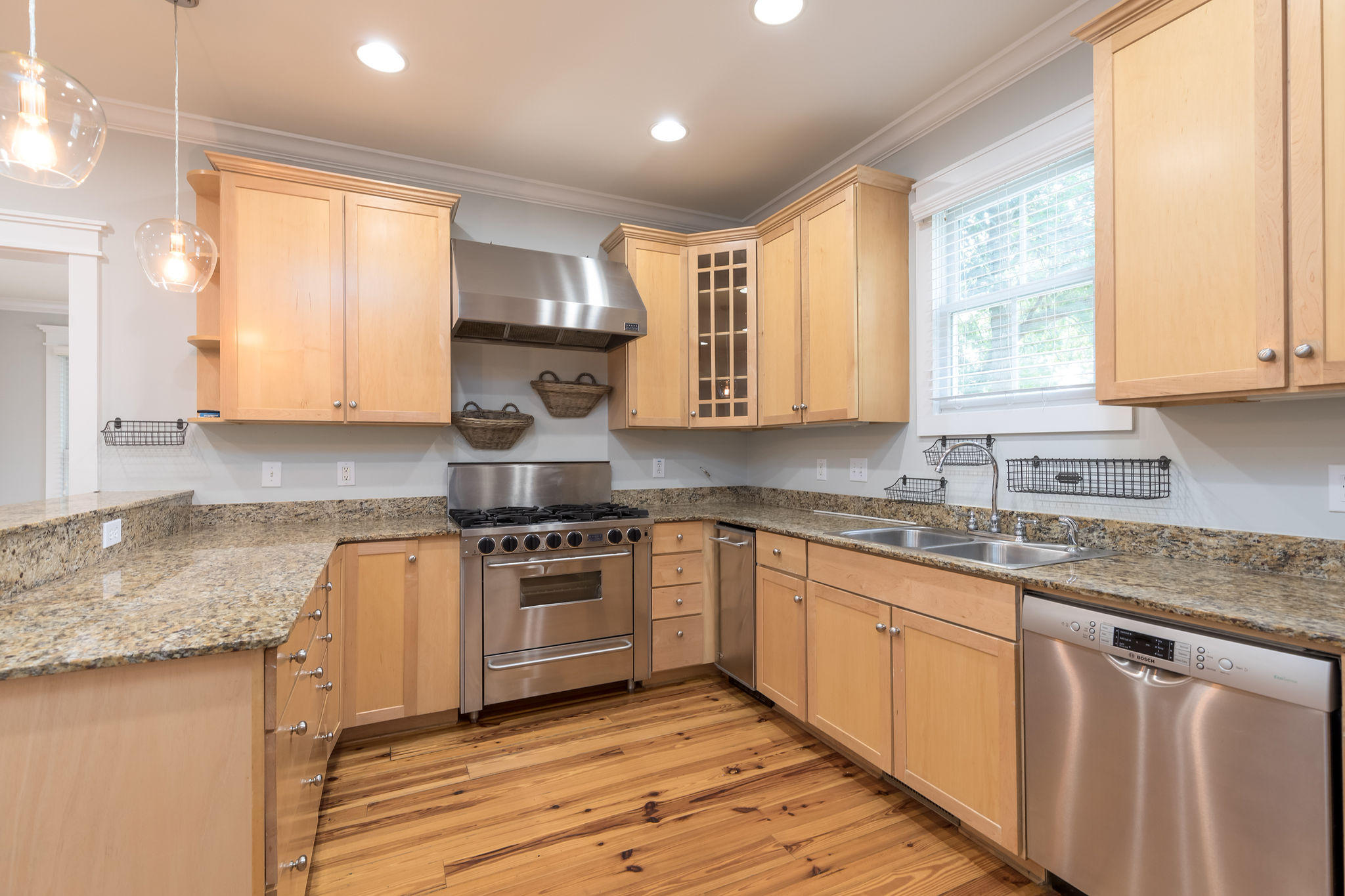 1300 Parkton Road Mount Pleasant, SC 29464 - Photo 7 of 40 1300ParktonRd-7