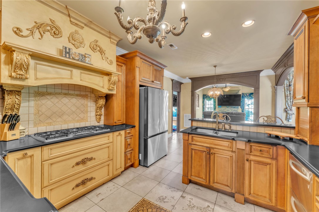 136 Buckland Drive Anderson, SC 29621 - Photo 10 of 30