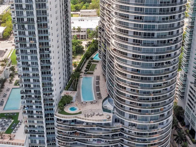 a view of a building