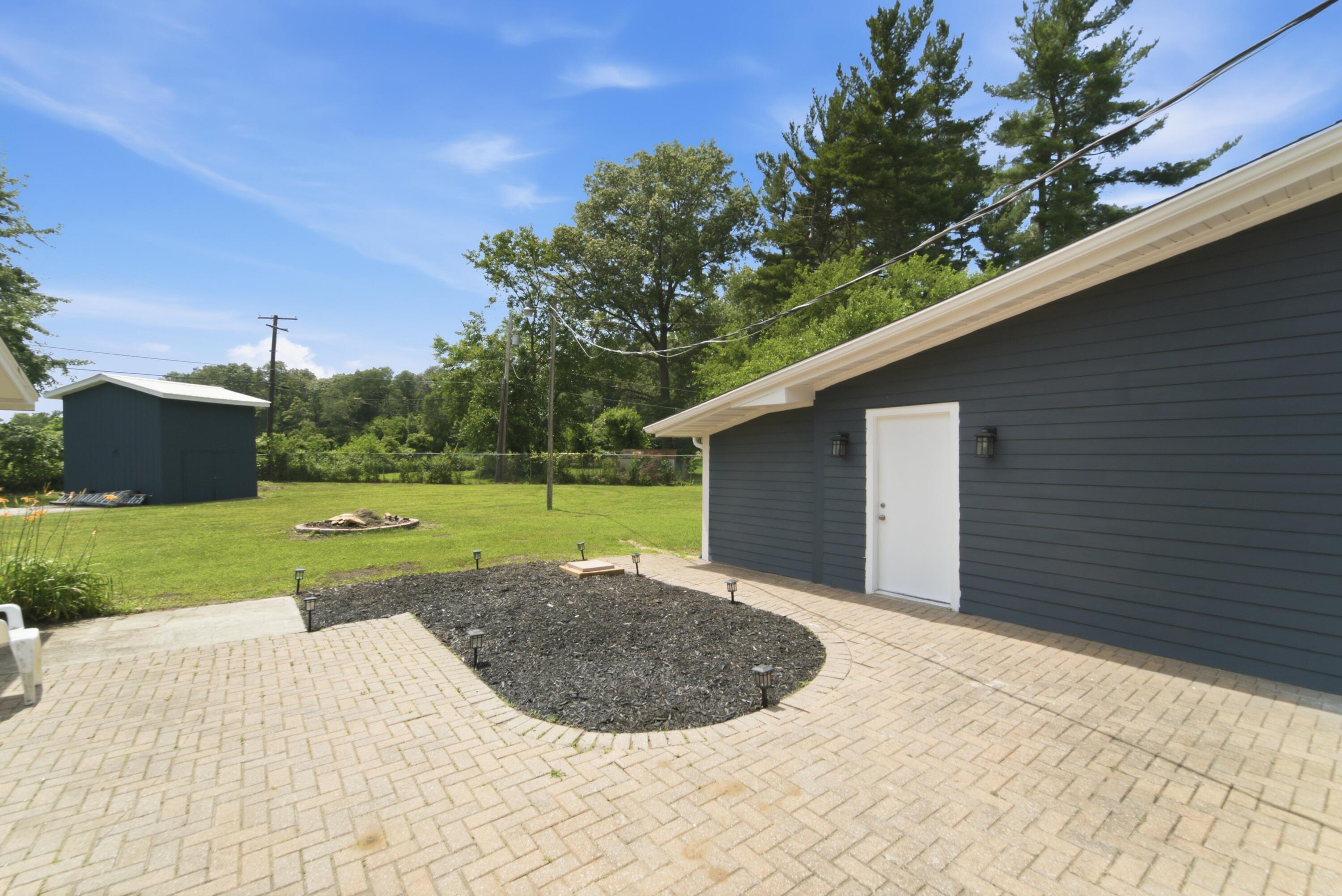 10302 North 493 East Demotte, IN 46310 - Photo 33 of 35 3000x2003