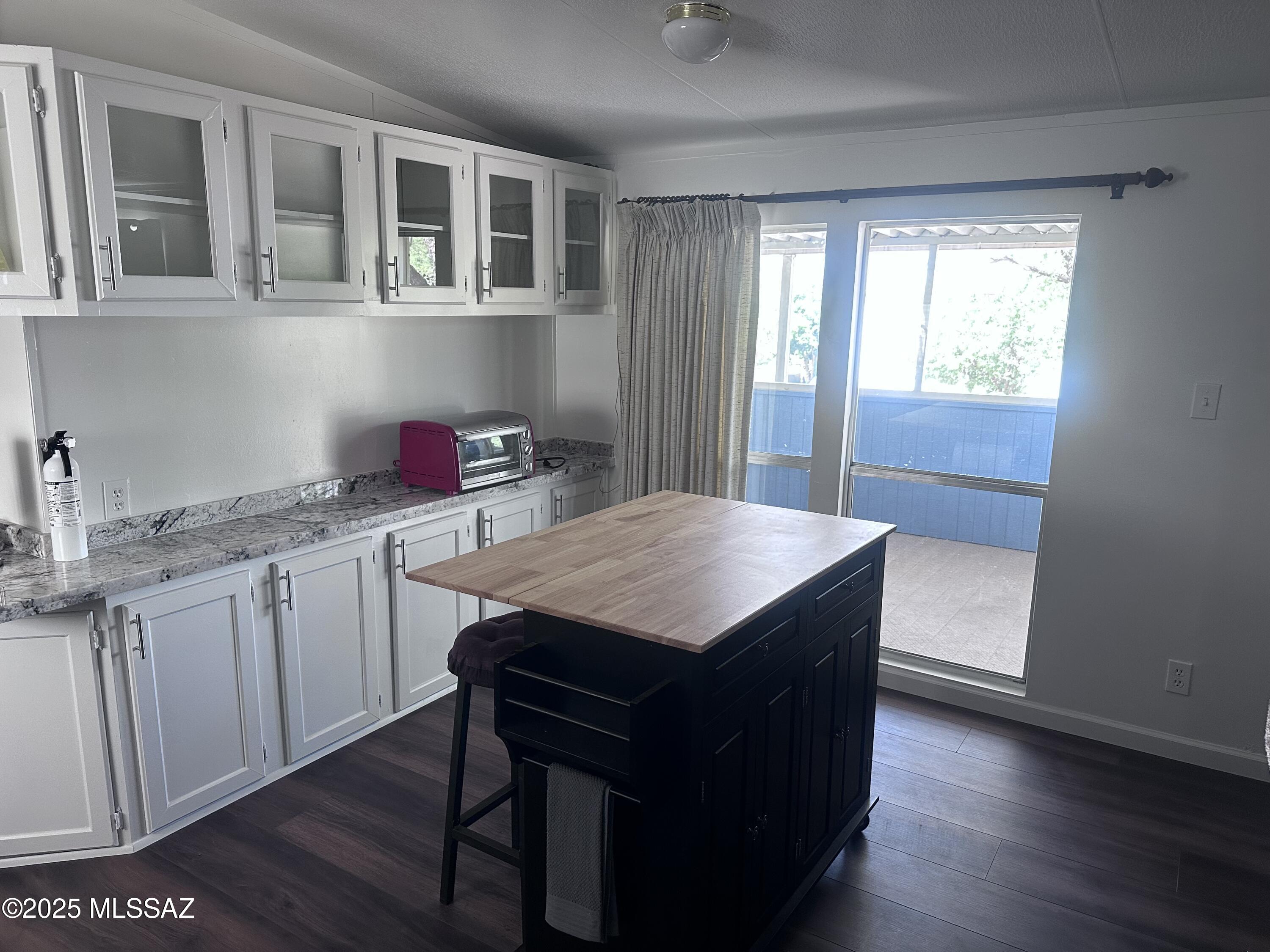 3184 West Citrus Road Benson, AZ 85602 - Photo 8 of 32 Gallery Image 8